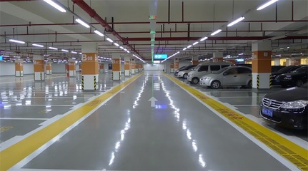 智慧升级 探索大型停车场的全方位服务生态